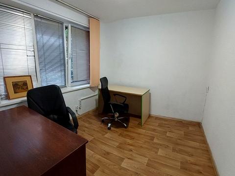 комерційна за адресою Голосіївський просп. (40-річчя Жовтня), 21