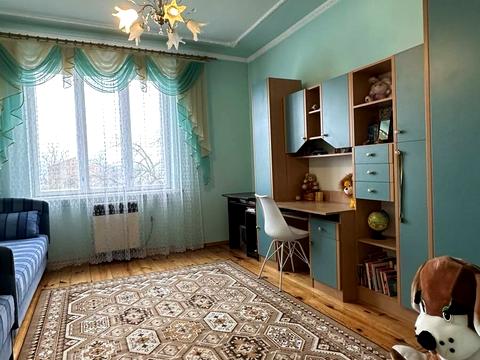будинок за адресою Центральна, 5