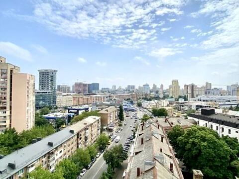 квартира за адресою Білоруська вул., 3