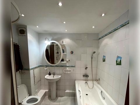 квартира за адресою Мілютенка вул., 17-Б