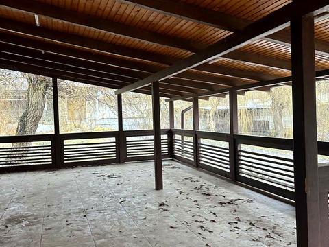 комерційна за адресою 40 річчя, 8
