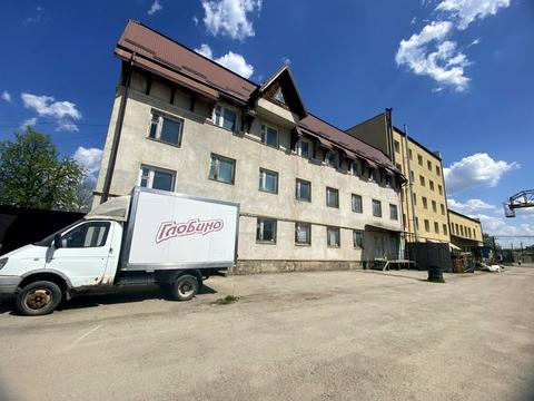 коммерческая по адресу Івана Макуха ул., 2а