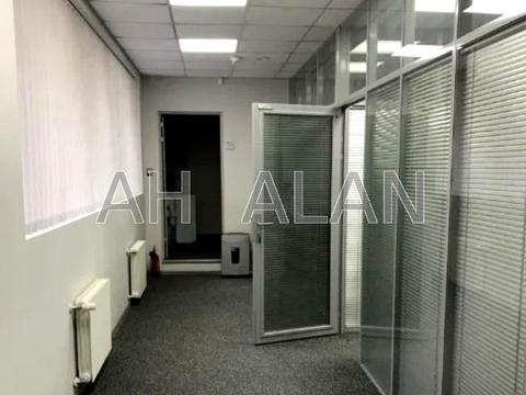 комерційна за адресою Шовковична вул., 42-44