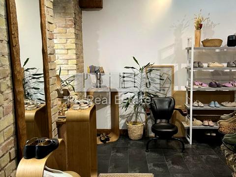 комерційна за адресою Обсерваторна вул., 8