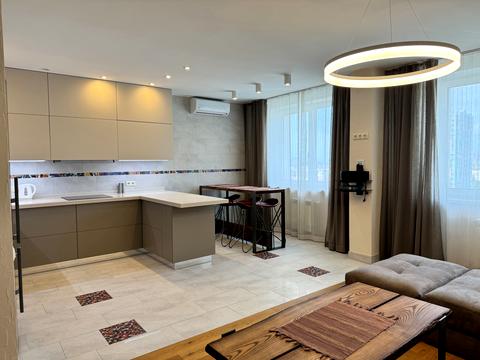 квартира за адресою Патріарха Мстислава Скрипника вул., 40
