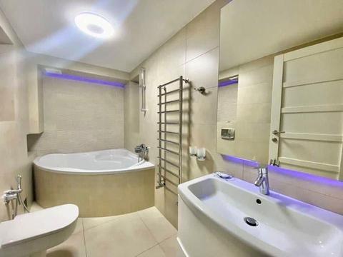 квартира за адресою Олеся Гончара вул., 4