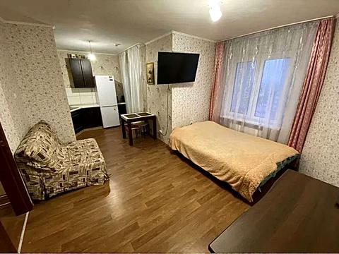 квартира за адресою Софії Русової вул., 1