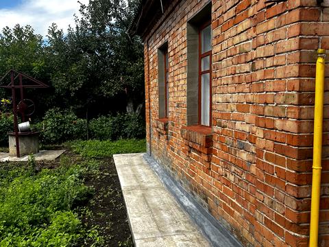 дом по адресу Комарова, 23