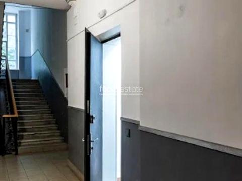 комерційна за адресою Олеся Гончара вул., 44