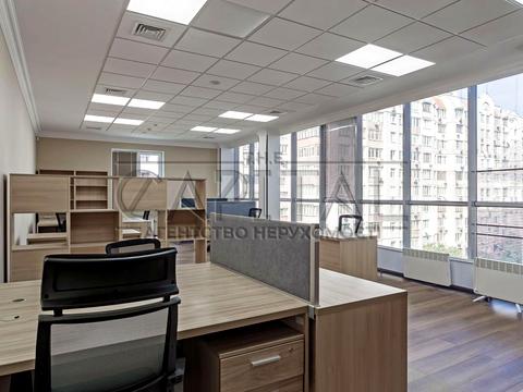 комерційна за адресою Казарменна вул. (Григорія Андрющенка), 4