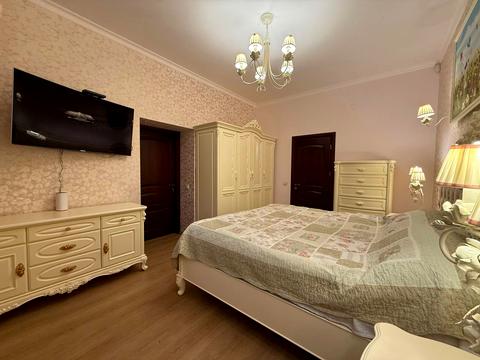 комерційна за адресою Олександра Архипенка вул. (), 6