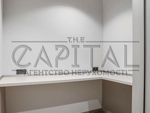 коммерческая по адресу Евгения Коновальца ул. (Щорса), 36Д