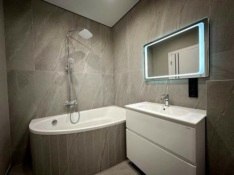 квартира за адресою Роксоляни вул., 33а