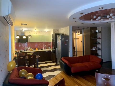 квартира за адресою Осіння вул., 33