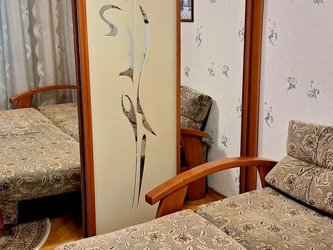 квартира за адресою Оболонська пл. (Дружби Народів СРСР), 1