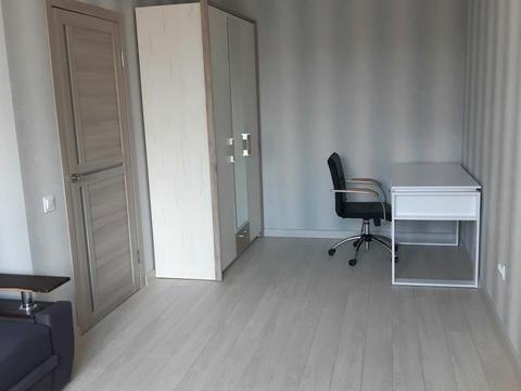 квартира за адресою Льва Ландау просп. (50-річчя СРСР), 52