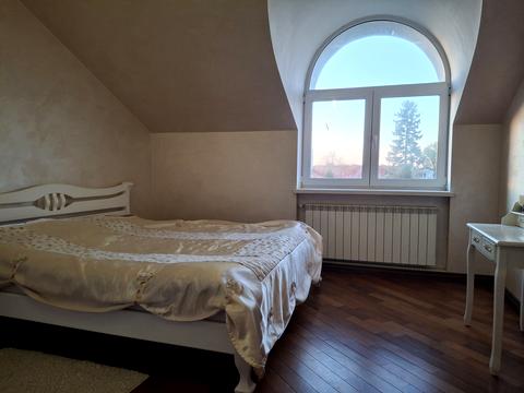 будинок за адресою Незалежності