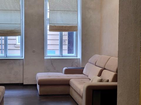 квартира за адресою Якова Головацького вул., 12