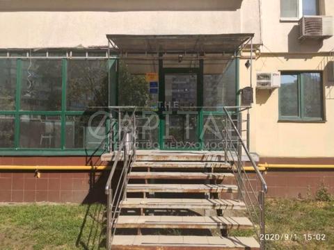 комерційна за адресою Братства тарасівців, 5