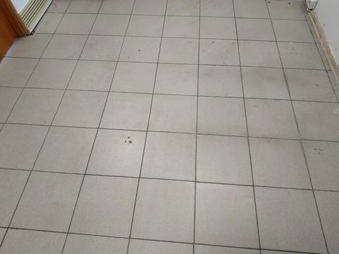 комерційна за адресою Левка Лук'яненка вул. (Маршала Тимошенка), 13-А