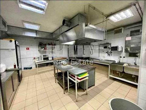 комерційна за адресою Володимирська вул., 92/39