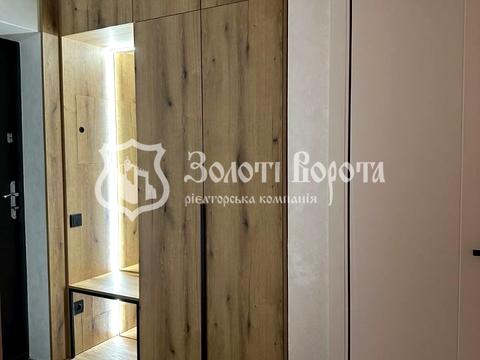квартира за адресою Святослава Хороброго вул., 11-Б