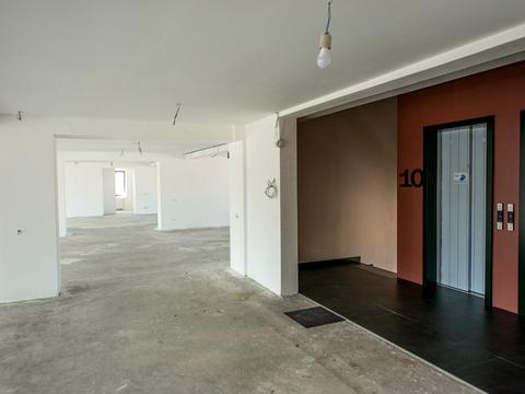 комерційна за адресою Саксаганського вул., 53/80