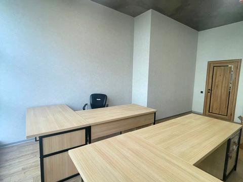 комерційна за адресою Вишгородська вул., 45