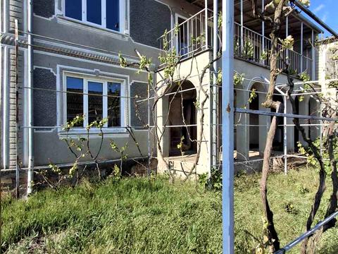 будинок за адресою Центральна