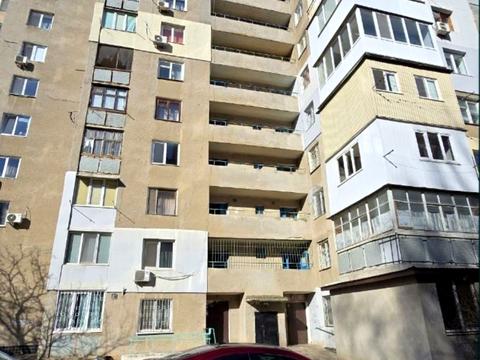 квартира за адресою Євгена Чикаленка вул., 76б