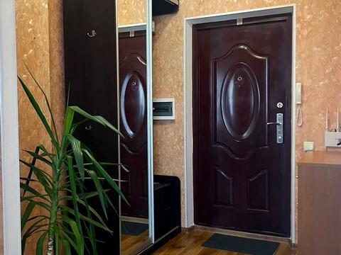 квартира по адресу Небесной Сотни просп. (Маршала Жукова), 83