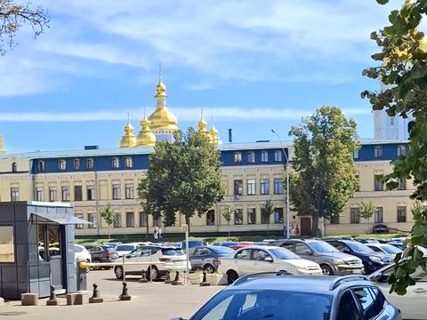 коммерческая по адресу Десятинная ул., 1/3