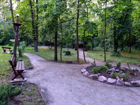 комерційна за адресою Берестейське шосе (Брест-Литовське), 8