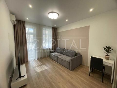 квартира по адресу Кловский спуск (Кловський), 11