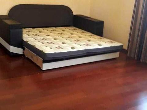 квартира за адресою Залізнична вул., 7