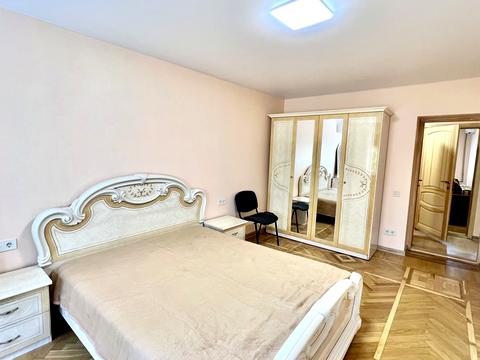 квартира за адресою Середньофонтанська вул., 53/55