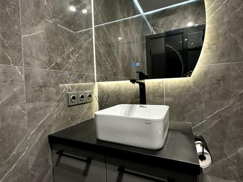 квартира за адресою Євгена Коновальця вул., 37-А