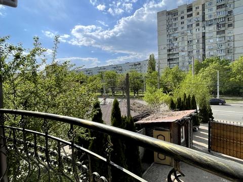коммерческая по адресу Гвардейцев-Широнинцев ул., 55