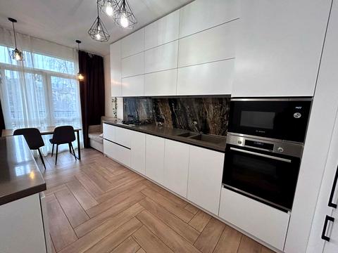 квартира за адресою Івана Карпинця вул., 9а