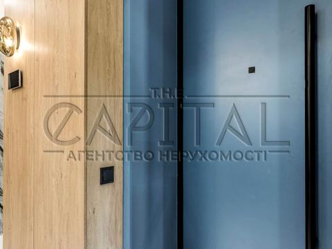 комерційна за адресою Івана Мазепи вул. (Січневого Повстання), 3