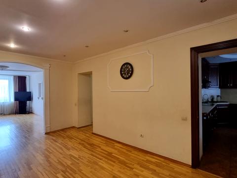 квартира за адресою Стадіонна вул., 6-А