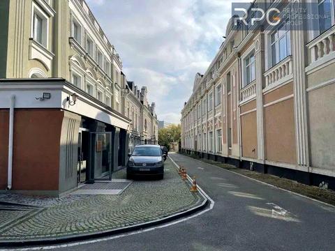 комерційна за адресою Золотоустівська вул., 23-А