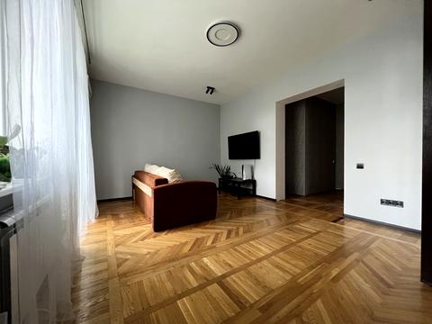 квартира за адресою Генерала Безручка вул. (Новоорловська), 8