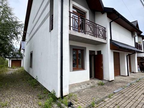 будинок за адресою Леся Курбаса вул., 34