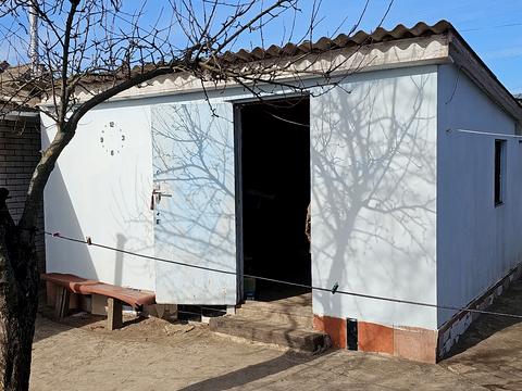 будинок за адресою Лугова