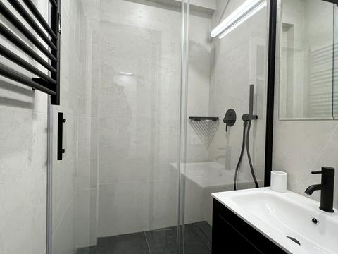 квартира за адресою Велика Васильківська вул. (Червоноармійська), 51
