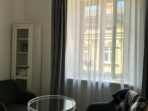 квартира по адресу Леси Украинки ул., 18