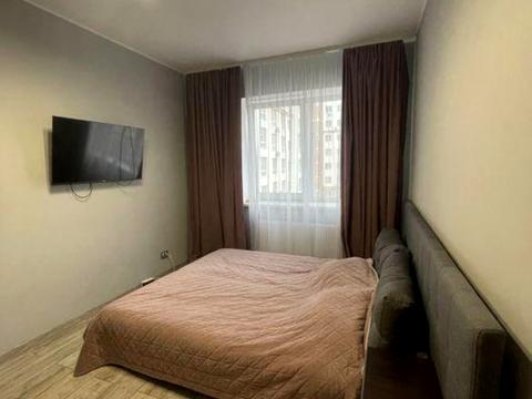 квартира за адресою Героїв Небесної Сотні просп., 40