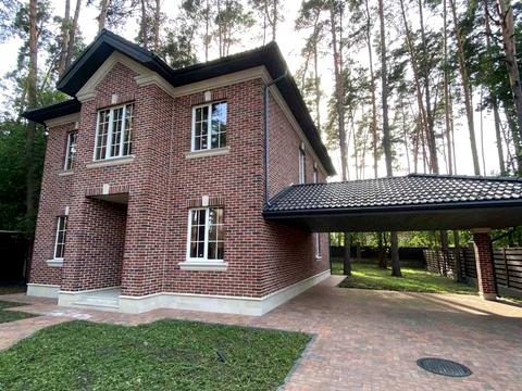 будинок за адресою Отамана Орлика вул.