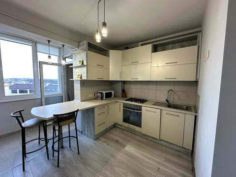 квартира по адресу Князя Святослава пл., 5